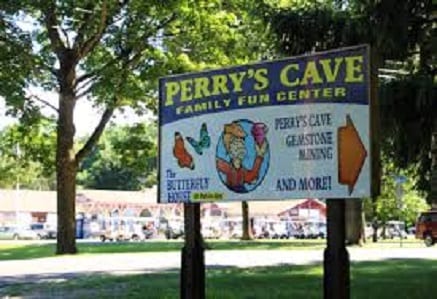 Picture of Perry's Cave Gifts Put-in-Bay Shopping