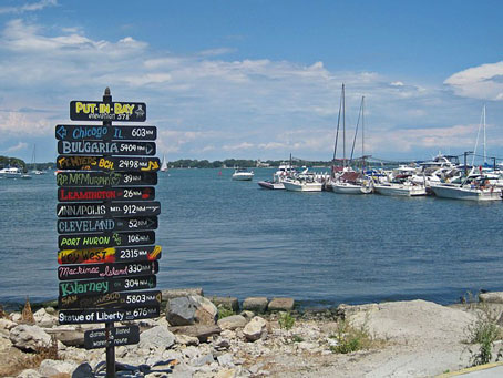 Picture of sign with the best time to visit Put-in-Bay